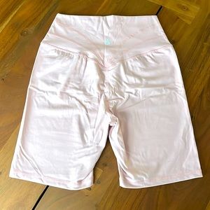 Buffbunny Legacy Biker Shorts // Sz Med // EUC // Desert Rose Pink